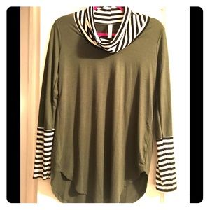 Cowl neck top new w/o tags